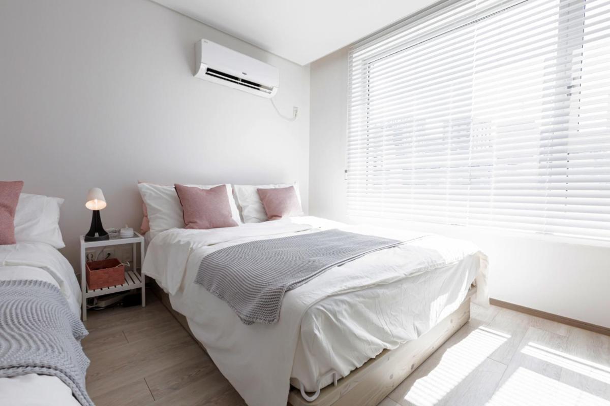Mirae 36 New Open 2 Queen Beds Seoul